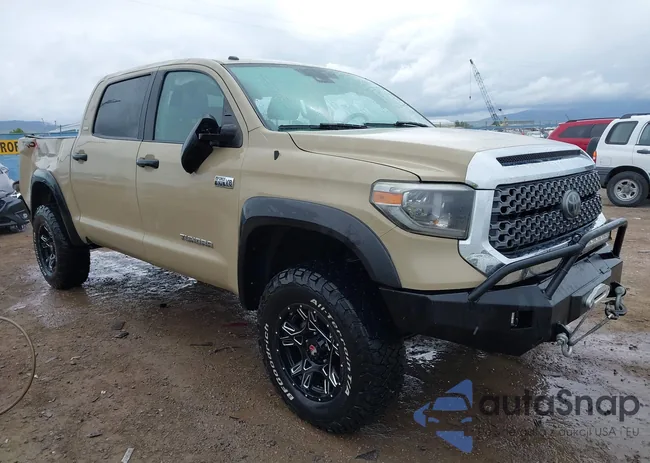 5TFDW5F19JX701934: 42194768