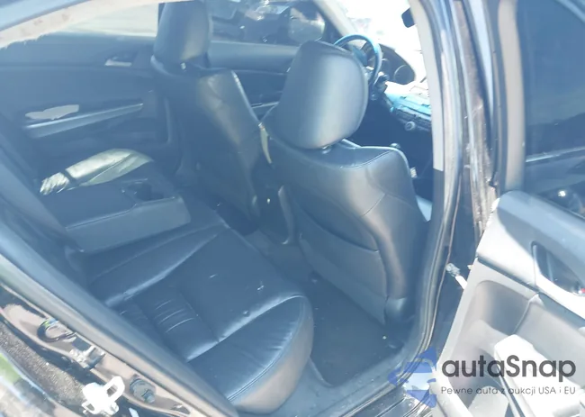 1HGCP26878A159767: 42194878