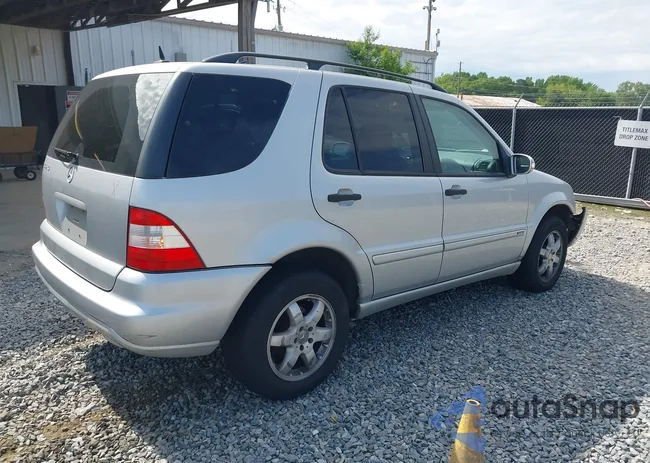 4JGAB57E24A494788: 42194932