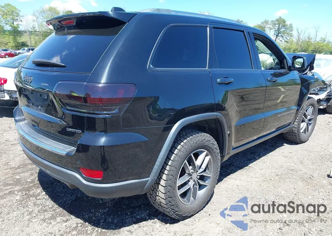 1C4RJFBG6JC204593: 42195757