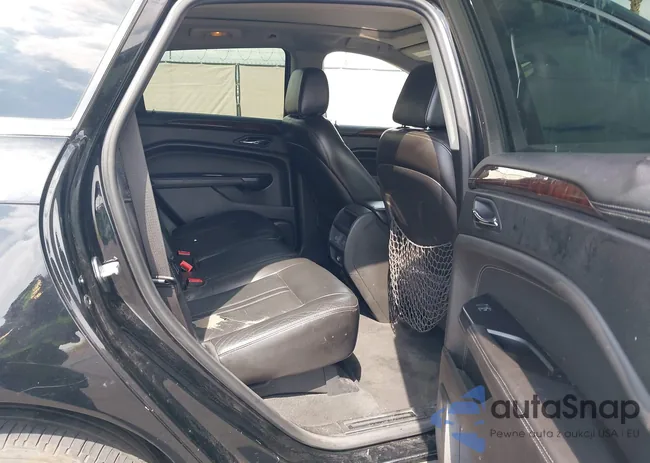 3GYFNEE30ES650372: 42195783