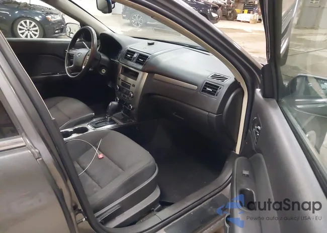 3FAHP0HA1AR335139: 42195833