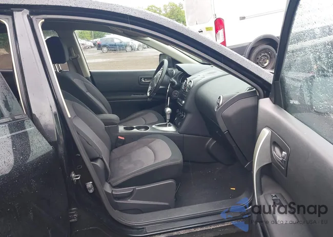 JN8AS5MT7BW162020: 42195869