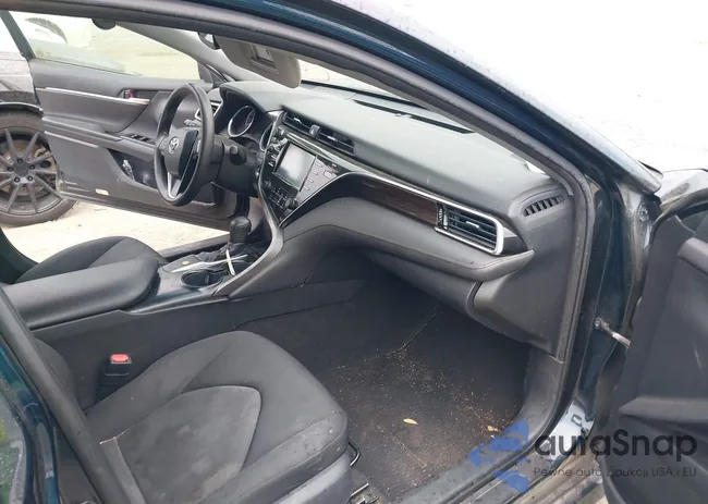 4T1B11HK4JU533184: 42195879