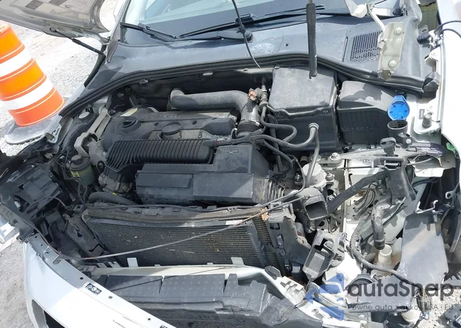 YV1622FS1C2089122: 42195932