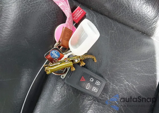 YV1622FS1C2089122: 42195932