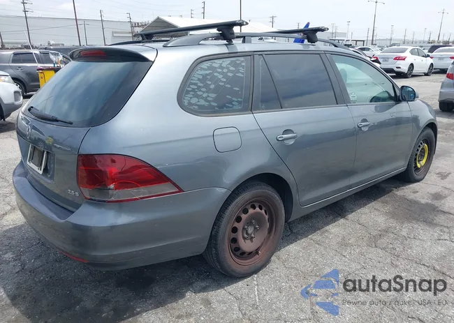 3VWPP7AJ7DM693966: 42195981