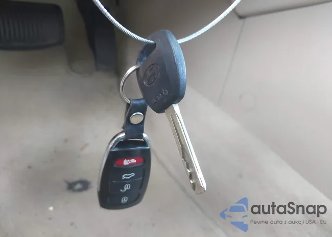 KMHFC46FX6A125848: 42195041