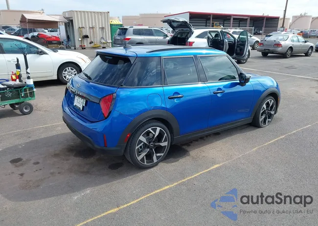 WMW53GD06S2X07348: 42195145