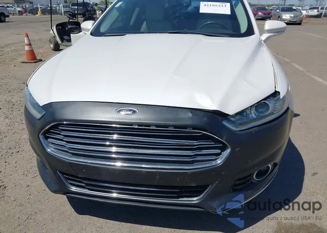 3FA6P0SU2ER306913: 42195223