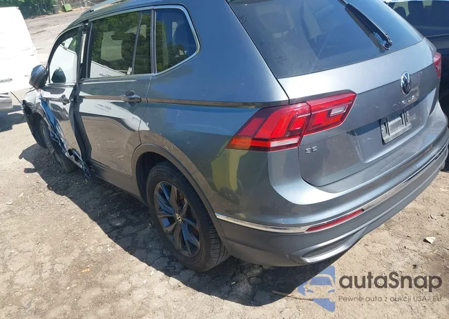 3VV3B7AX0RM049089: 42196445