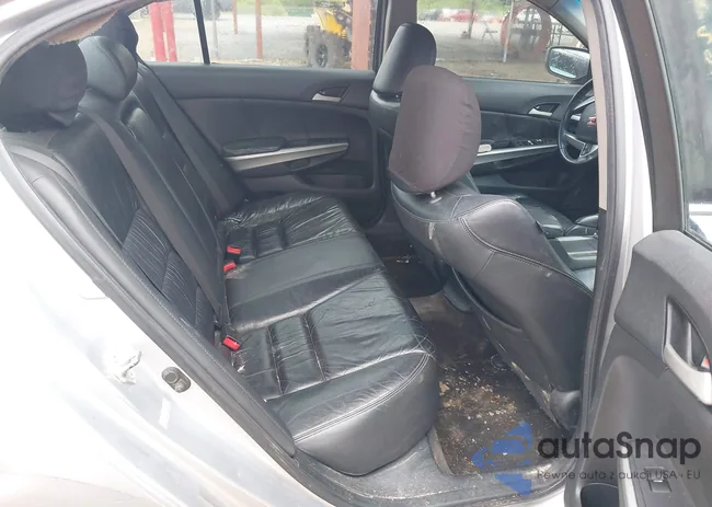 1HGCP26869A005522: 42196660