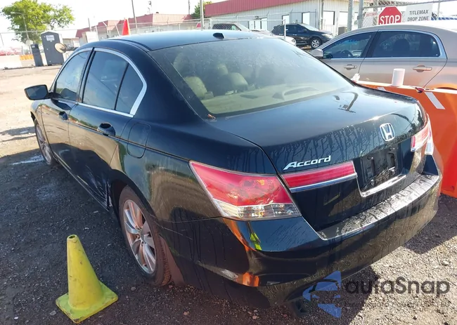 1HGCP2F87BA019841: 42196669