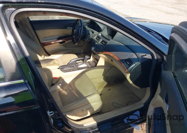 1HGCP2F87BA019841: 42196669