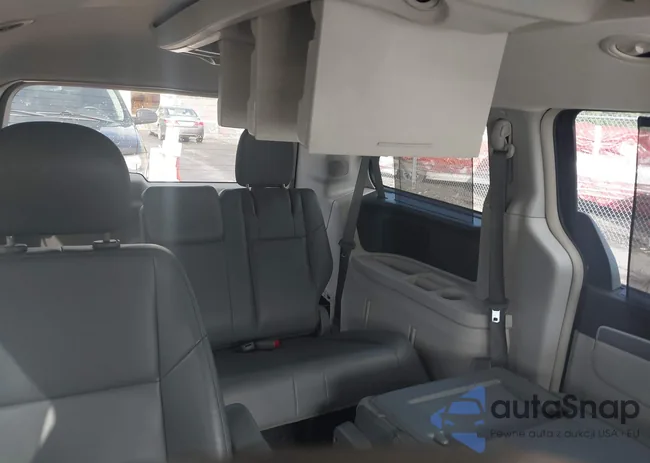 2V4RW3DG3BR717246: 42196697