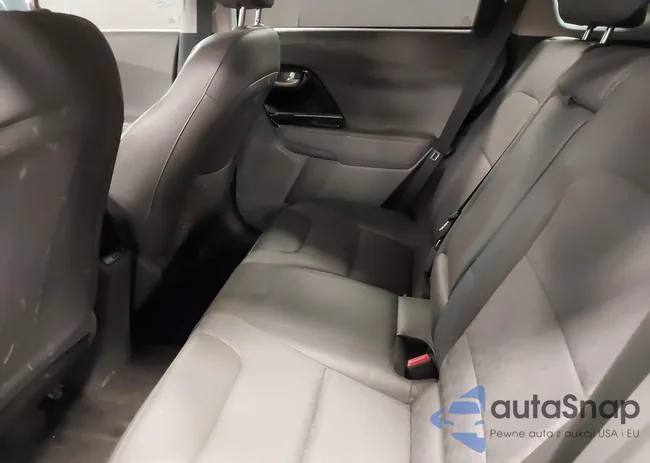 KNDCC3LC1H5069547: 42196104