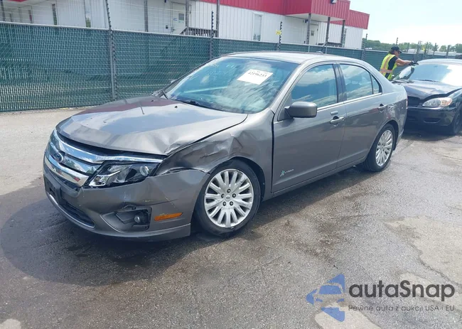 3FADP0L32BR132155: 42196233