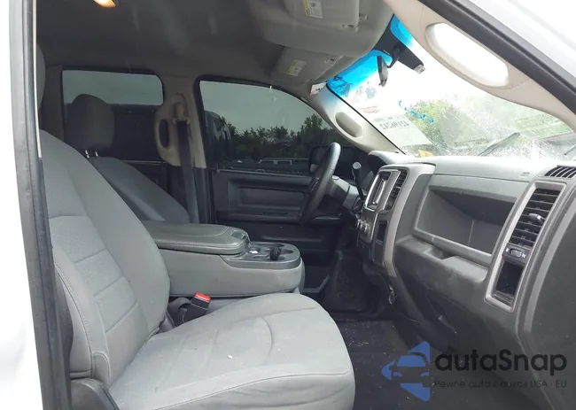 1C6RR6FT0DS577470: 42196242