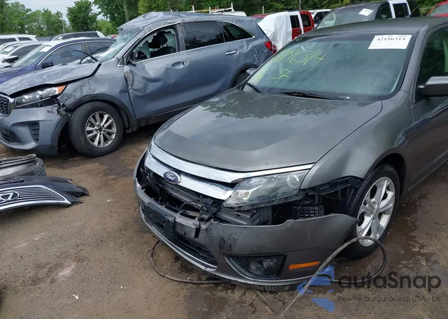 3FAHP0HA3CR325764: 42196314