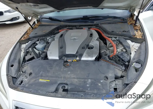 JN1AV7AP7EM690553: 42196341