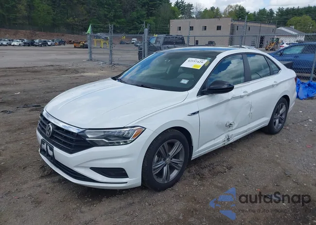 3VWC57BU0MM032924: 42197429