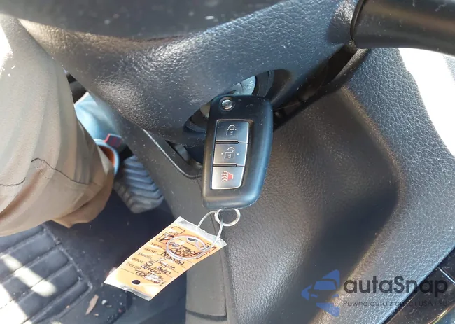 KNMAT2MV8GP700721: 42197521