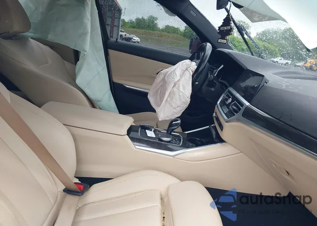 3MW5R7J00L8B06071: 42197554