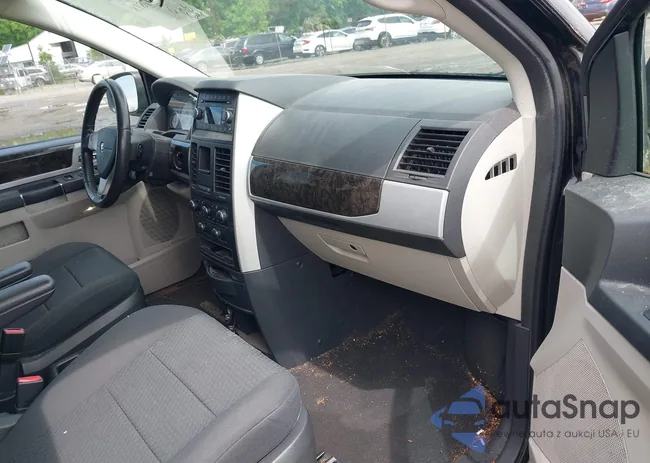 2D4RN5D11AR459864: 42197818