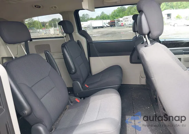 2D4RN5D11AR459864: 42197818