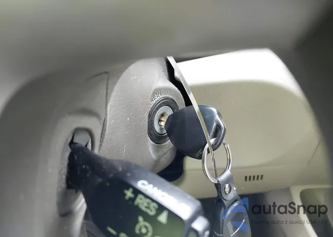 4T1BE46K09U334685: 42197862