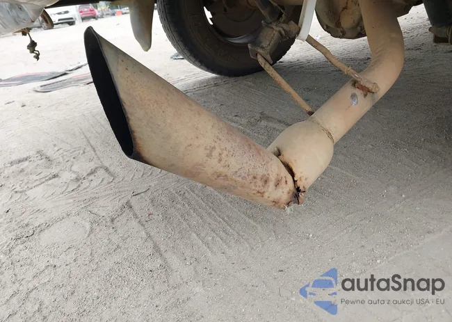 1FTRX07W9YKB27455: 42197973