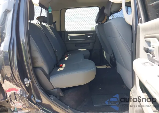 1C6RR7LT2HS677912: 42198020