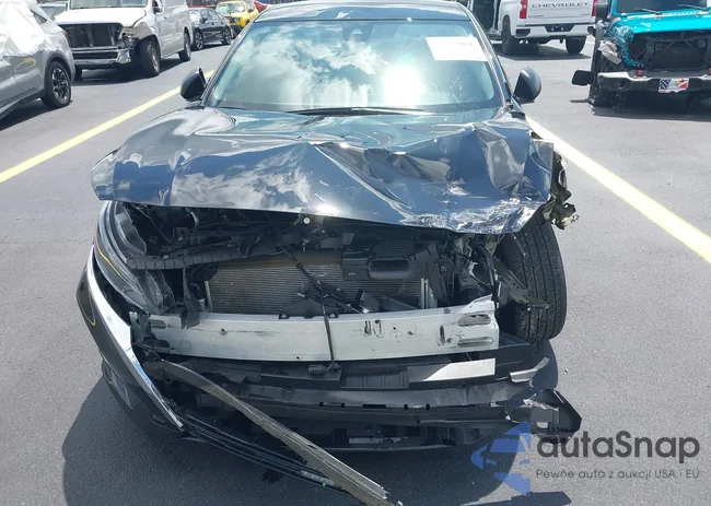 1N4BL4DV4RN415115: 42197061