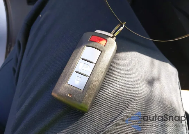 JA4AP3AW6HZ017794: 42197113