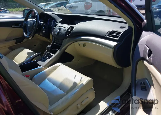 JH4CU2F67AC037098: 42197119