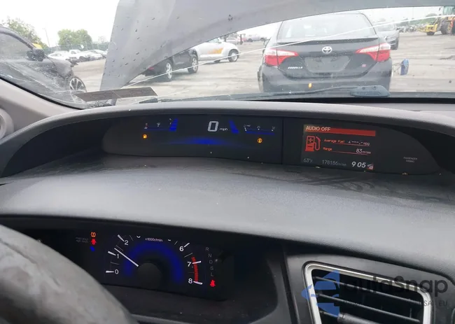 2HGFB2F81EH557033: 42197124