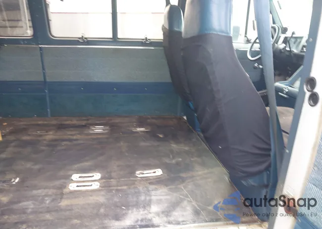 1GJGG39K1SF521849: 42197276