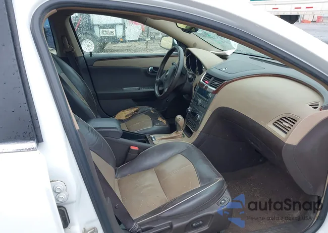 1G1ZK57B69F193067: 42197296