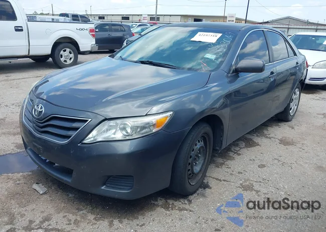 4T1BF3EK5AU033049: 42197318