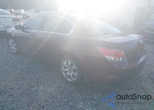 1HGCP26798A029190: 42197320