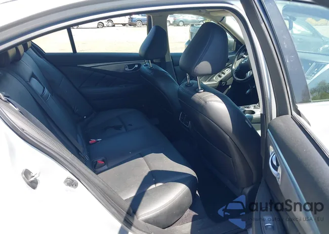 JN1BV7AR4FM396826: 42197384