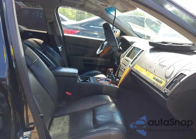 1G6DW6ED8B0109200: 42197414