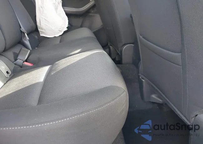 3MVDMBAM8PM545288: 42198433