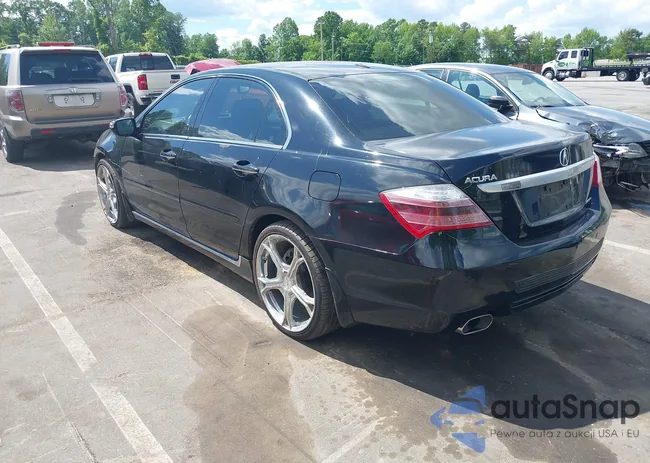 JH4KB2F61BC000373: 42198721