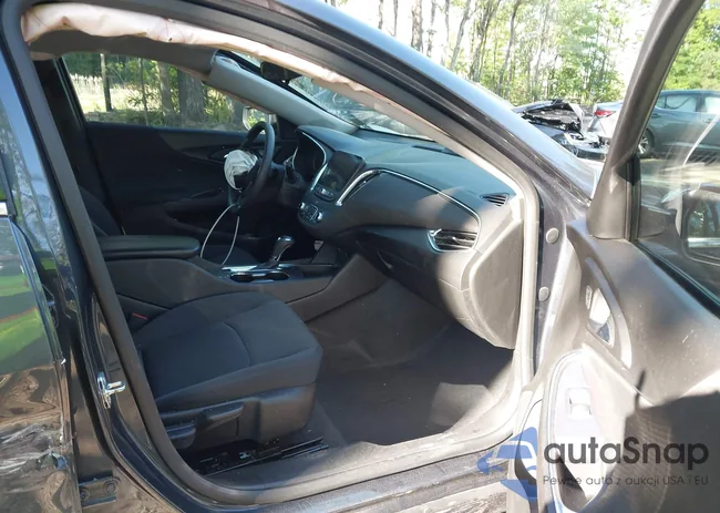 1G1ZD5ST3KF192880: 42198770