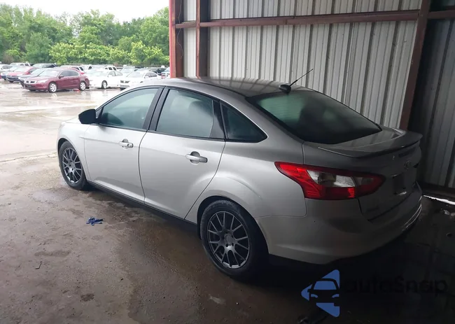 1FADP3F23EL158142: 42198878