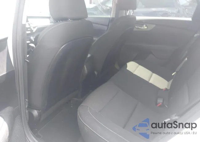 3KPF24AD0KE010499: 42198922