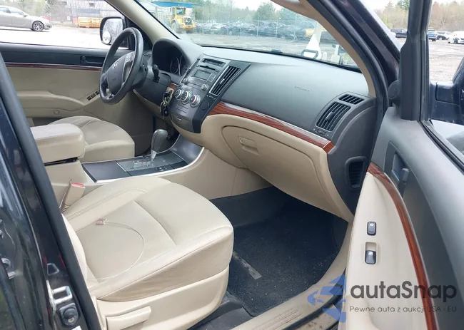 KM8NU73C69U079443: 42198124