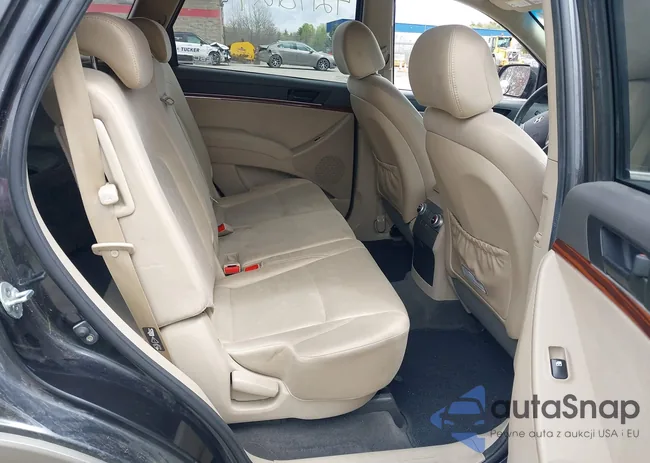 KM8NU73C69U079443: 42198124