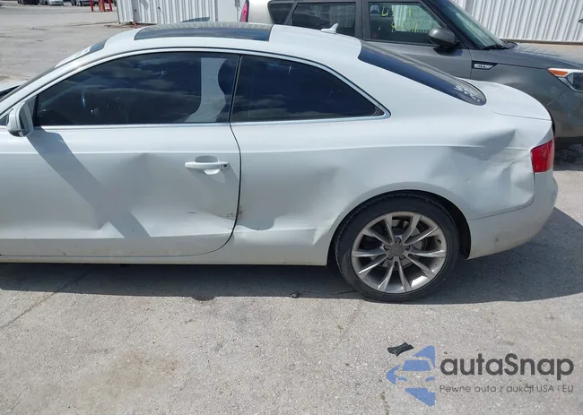 WAULFAFR1DA068084: 42198162